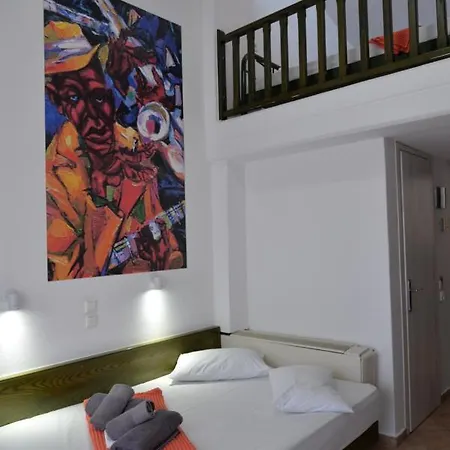 Ξενοδοχείο Cariatis 2*