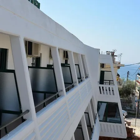 Ξενοδοχείο Cariatis 2*