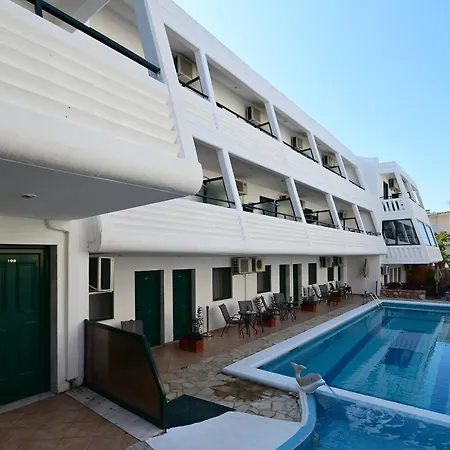Otel Cariatis