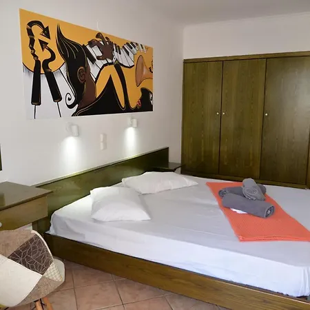 Hotel Cariatis