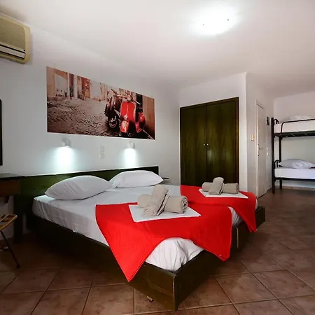 Hotel Cariatis 2*
